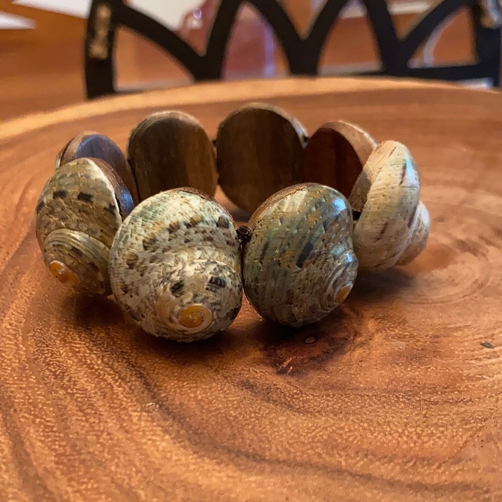 Bracelet